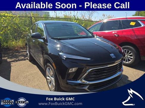 Certified 2024 Buick Encore GX Preferred AWD/4WD image 3
