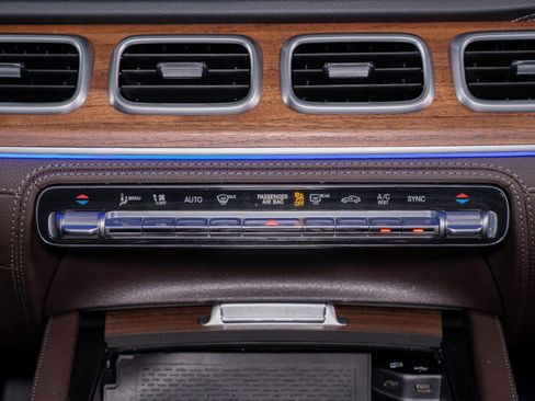 Used 2023 Mercedes-Benz GLE 350 4MATIC image 21