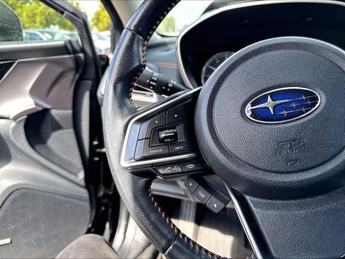 Used 2019 Subaru Crosstrek 2.0i Limited w/ Moonroof Package w/Navigation AWD/4WD image 13