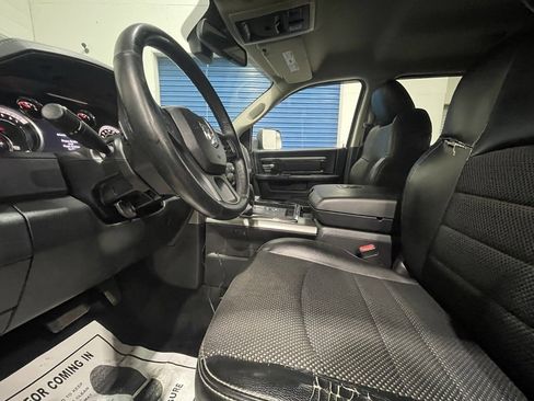 Used 2013 RAM 1500 Sport w/ Sport Premium Group image 28