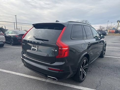 Used 2021 Volvo XC90 T6 R-Design w/ Advanced Package image 5