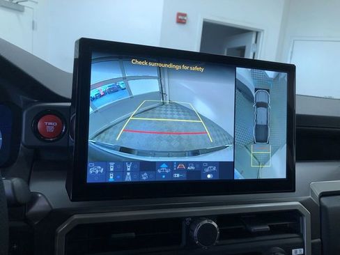 New 2025 Toyota Tacoma TRD Off-Road image 22