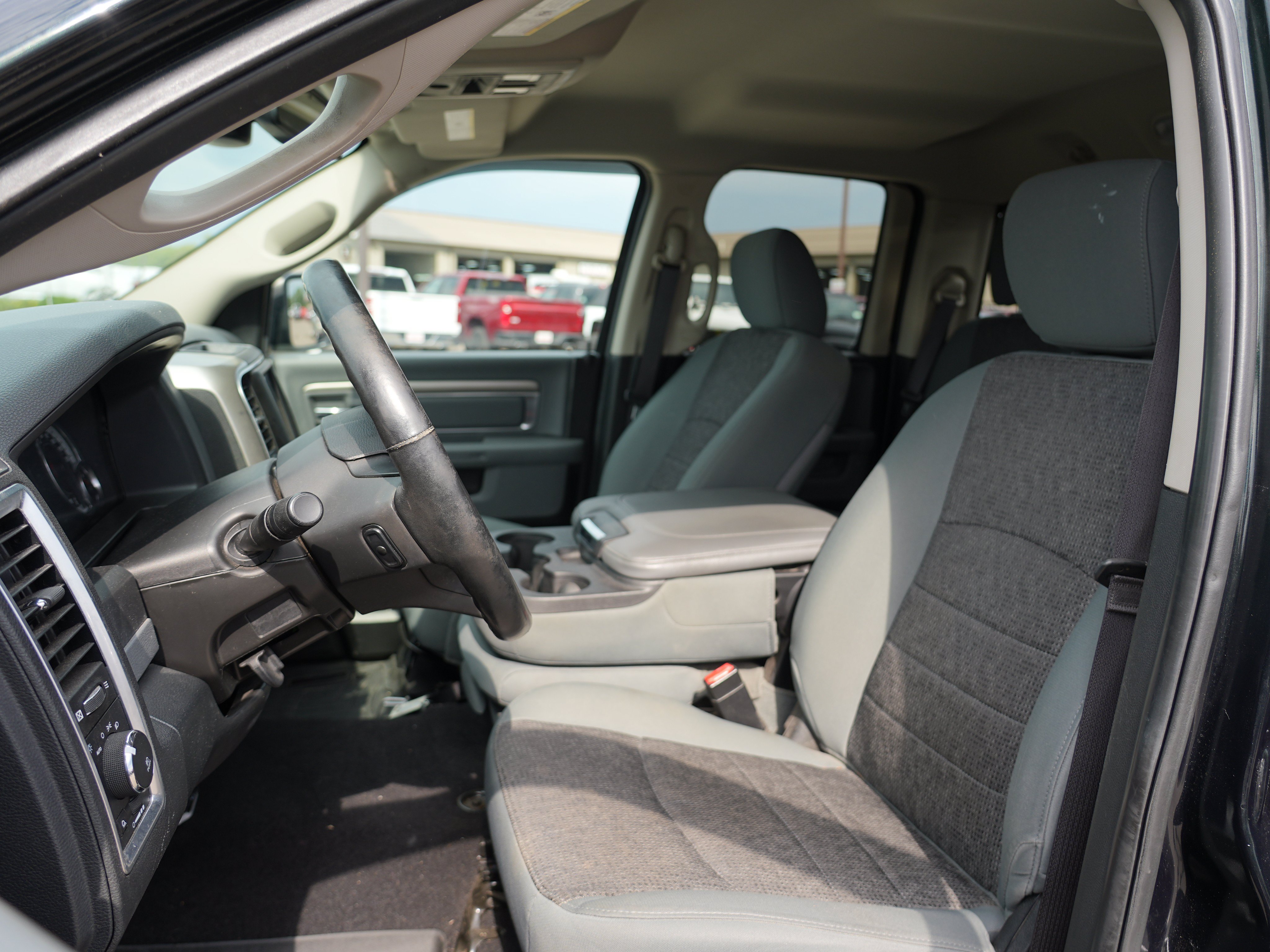 Used 2017 RAM 1500 Big Horn AWD/4WD image 11