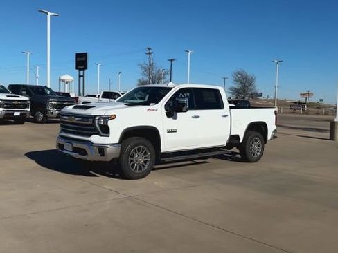 New 2026 Chevrolet Silverado 3500 LTZ w/ LTZ Premium Texas Edition image 4