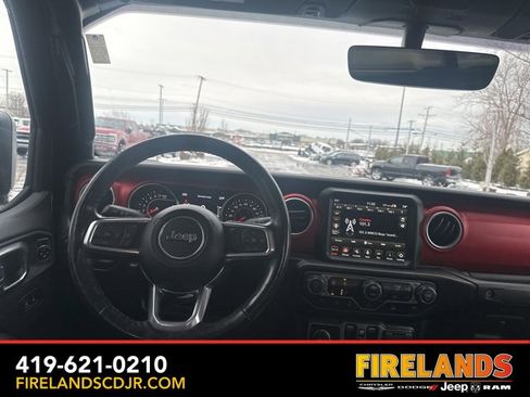 Used 2022 Jeep Gladiator Rubicon w/ Cold Weather Group image 7