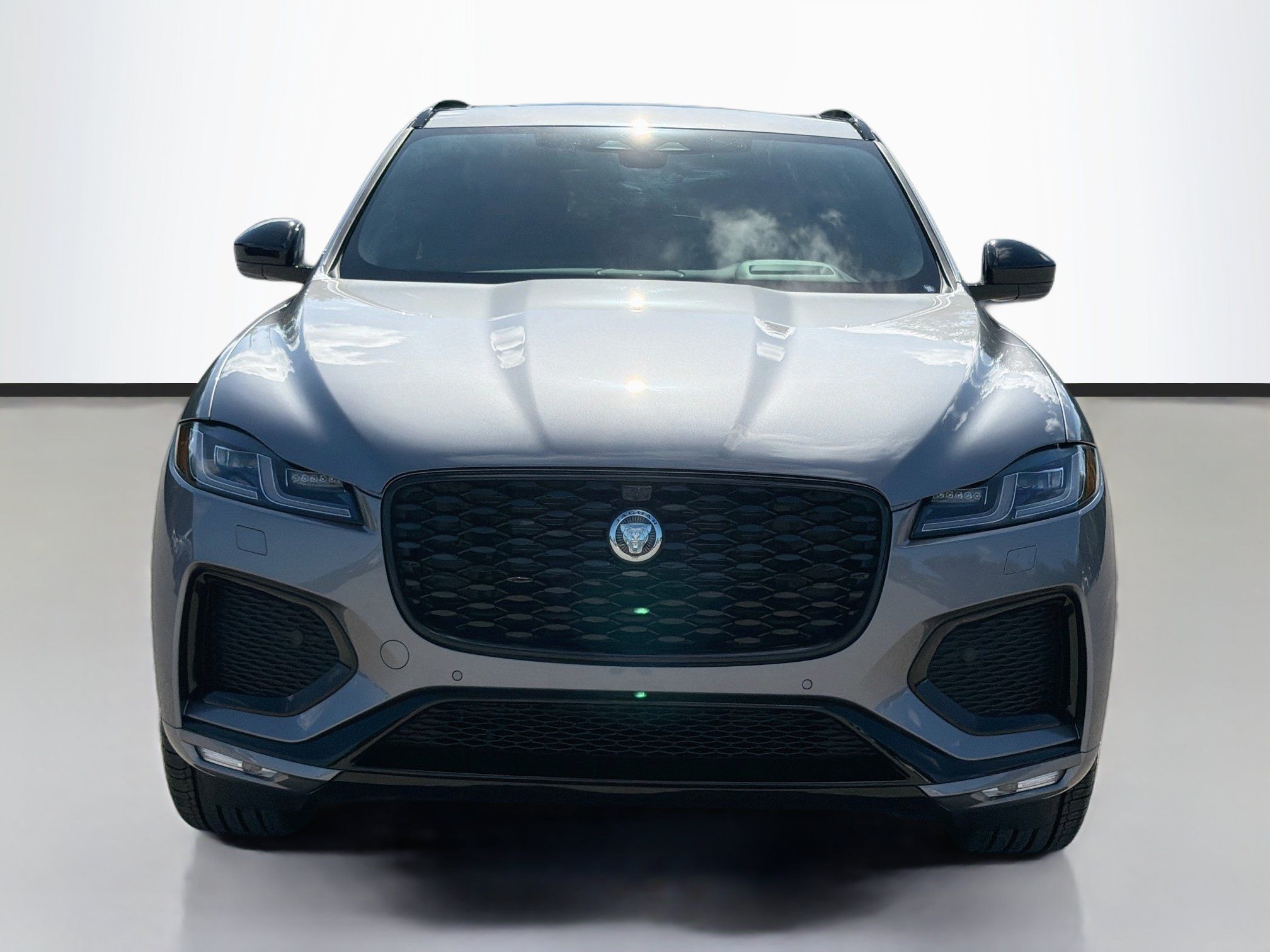 New 2026 Jaguar F-PACE R-Dynamic S AWD/4WD image 8