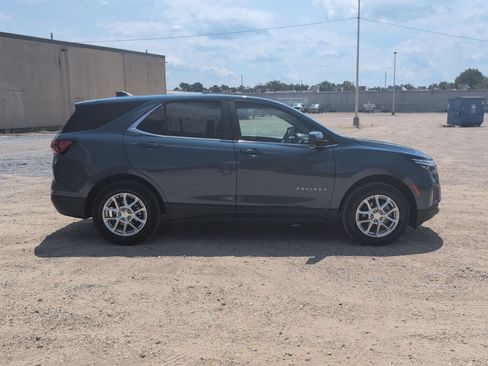 Used 2024 Chevrolet Equinox LT AWD/4WD image 7