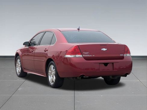 Used 2015 Chevrolet Impala LT w/ LT Sunroof Package FWD image 3