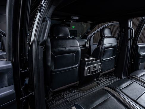 Used 2018 Ford F150 Raptor w/ Equipment Group 802A Luxury image 30