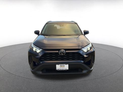 Used 2025 Toyota RAV4 XLE image 4