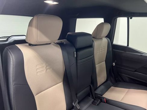 Certified 2025 Lexus GX 550 w/ Accessory Package (CT) AWD/4WD image 13