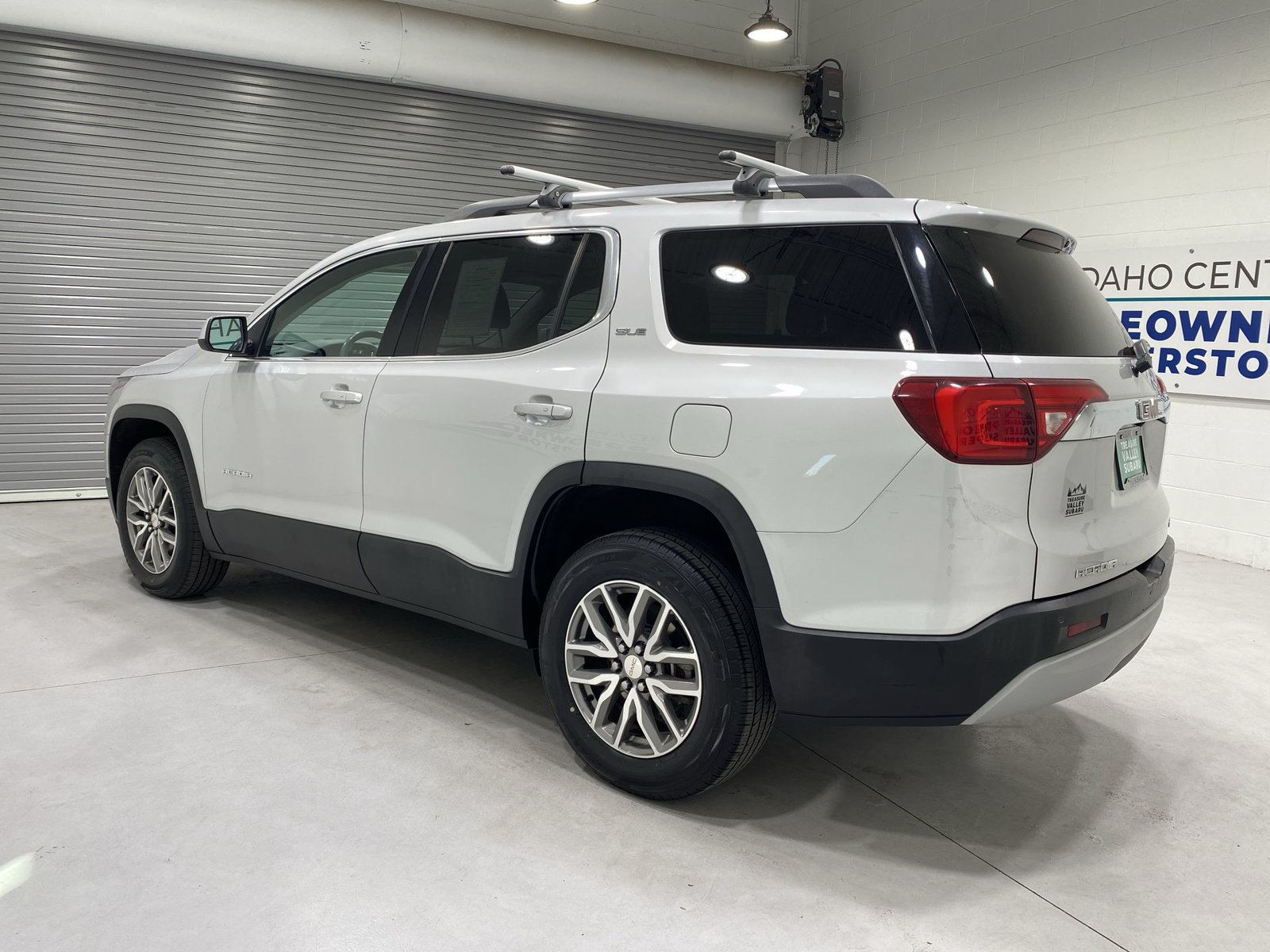 Used 2019 GMC Acadia SLE w/ Driver Alert Package I AWD/4WD image 6