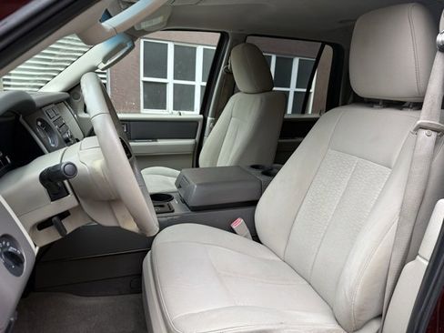Used 2012 Ford Expedition EL XLT image 10