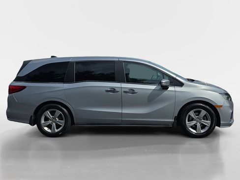 Certified 2019 Honda Odyssey EX image 3