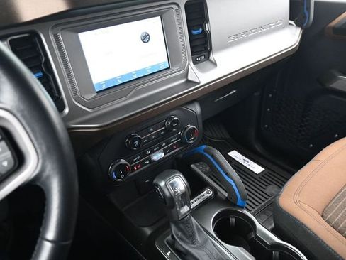 Used 2022 Ford Bronco Outer Banks image 23