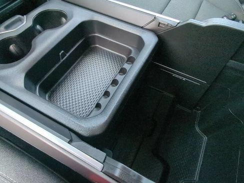 Certified 2022 RAM 1500 Big Horn AWD/4WD image 19