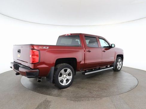 Used 2017 Chevrolet Silverado 1500 LT w/ All Star Edition image 18
