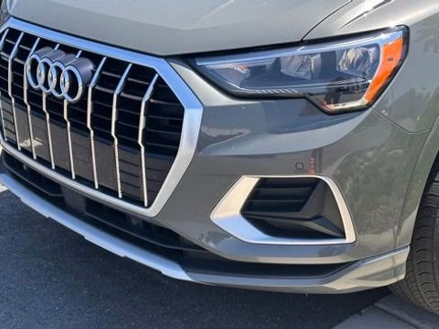 Used 2021 Audi Q3 2.0T Premium w/ Convenience Package AWD/4WD image 11