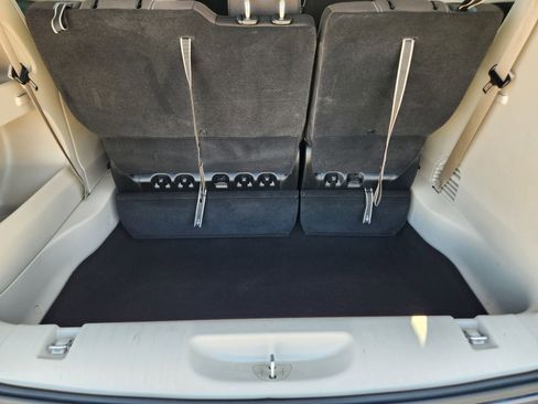 Used 2023 Chrysler Voyager LX image 36