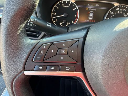 Used 2023 Nissan Altima 2.5 SV image 21