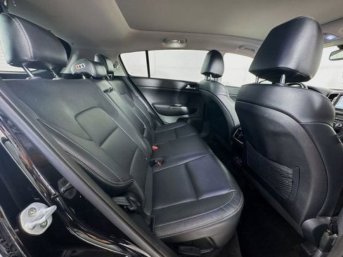 Used 2017 Kia Sportage EX w/ EX Technology Package image 35