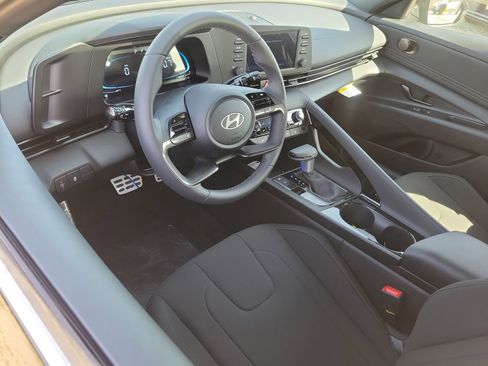 New 2026 Hyundai Elantra SEL Sport Premium FWD image 6