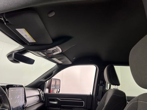 Used 2024 RAM 2500 Big Horn w/ Sport Appearance Package image 24