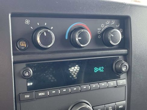Used 2025 Chevrolet Express 2500 w/ Driver Convenience Package RWD image 23