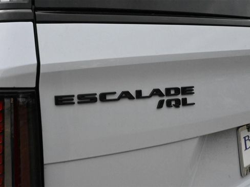 New 2026 Cadillac Escalade IQL Sport 1 w/ LPO, ONYX Package image 22