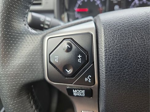 Used 2024 Toyota 4Runner SR5 AWD/4WD image 19