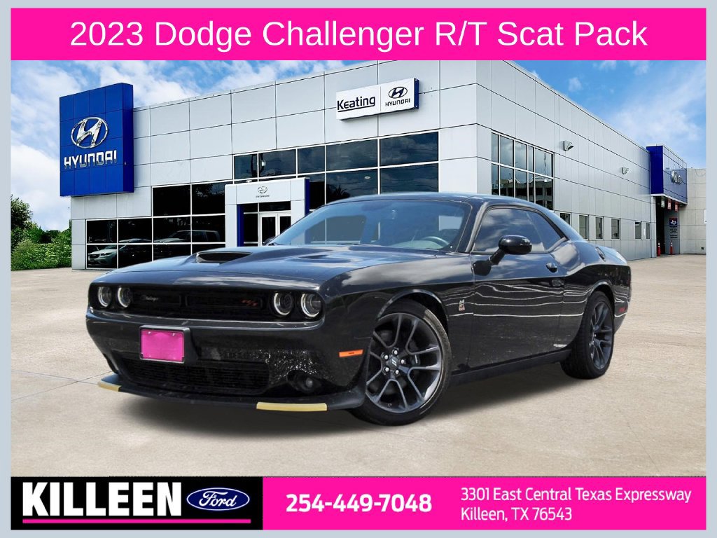 Used 2023 Dodge Challenger R/T Scat Pack RWD image 1