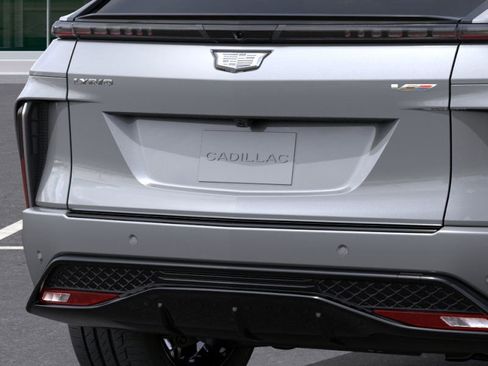 New 2026 Cadillac Lyriq V image 14