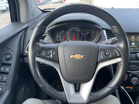 Used 2019 Chevrolet Trax Premier image 13