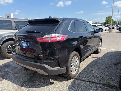 Used 2022 Ford Edge SEL w/ Convenience Package AWD/4WD image 5
