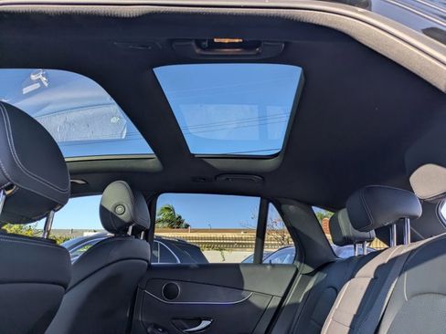 Used 2022 Mercedes-Benz GLC 300 4MATIC image 18