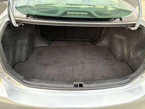 Used 2012 Toyota Corolla LE image 10