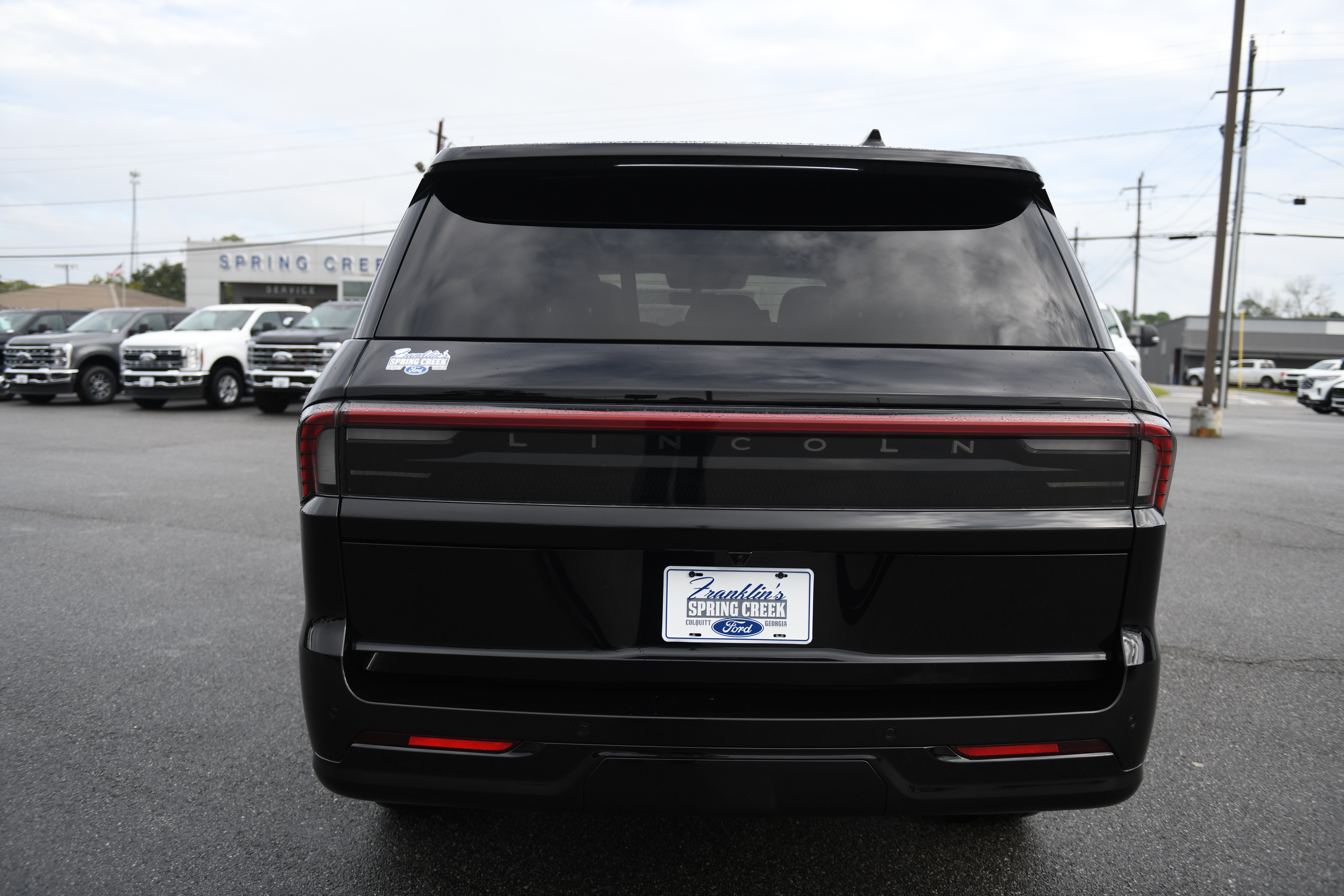 Used 2025 Lincoln Navigator Reserve AWD/4WD image 11