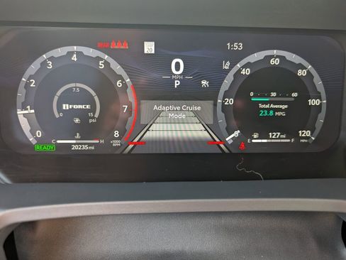Used 2024 Toyota Tacoma Limited AWD/4WD image 31