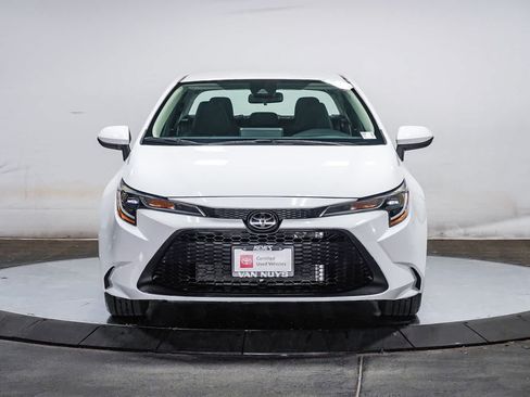 Certified 2022 Toyota Corolla LE FWD image 7