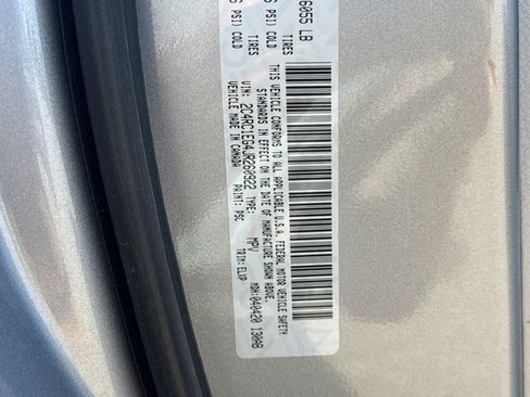 Used 2018 Chrysler Pacifica Touring-L Plus FWD image 36