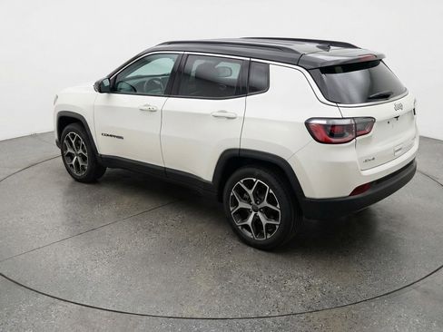 Used 2025 Jeep Compass Limited AWD/4WD image 5