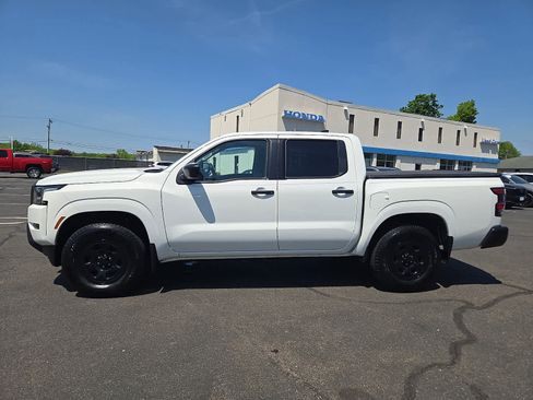 Used 2022 Nissan Frontier S AWD/4WD image 8