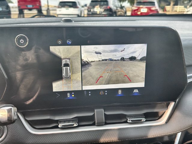 Certified 2025 Chevrolet Equinox LT w/ Convenience Package II FWD image 14