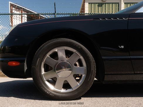 Used 2003 Ford Thunderbird RWD image 4