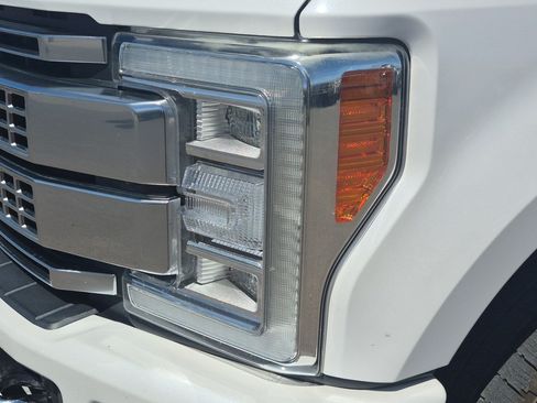 Used 2017 Ford F350 Platinum w/ Platinum Ultimate Package AWD/4WD image 9