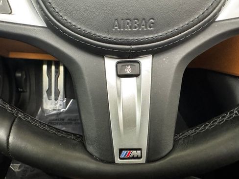 Used 2022 BMW 430i xDrive Convertible w/ M Sport Package image 32