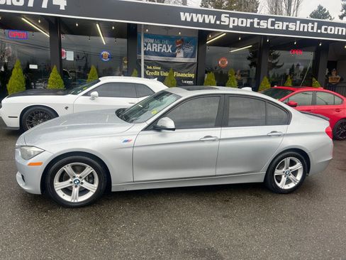 Used 2015 BMW 328i 328i w/ Driver Assistance Package image 2