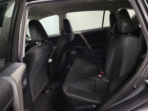 Used 2018 Toyota RAV4 LE w/ All Weather Liner Package image 21