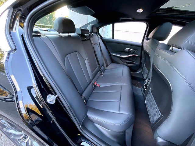 Used 2021 BMW 330i xDrive Sedan w/ Convenience Package AWD/4WD image 22