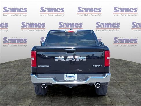 New 2026 RAM 1500 Big Horn AWD/4WD image 5